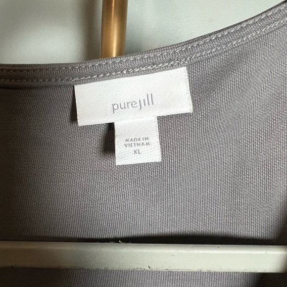 PureJill Gray Relaxed Fit Sleeveless Tank Top - Picture 3 of 3